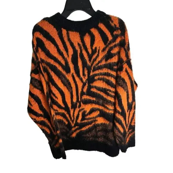 Topshop NWT KNITTED Zebra Fluffy Sweater size 8-10 oversized look - Picture 6 of 7